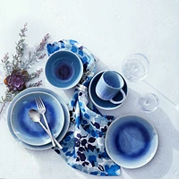 Caspian Blue Reactive Glaze Dinner Plate