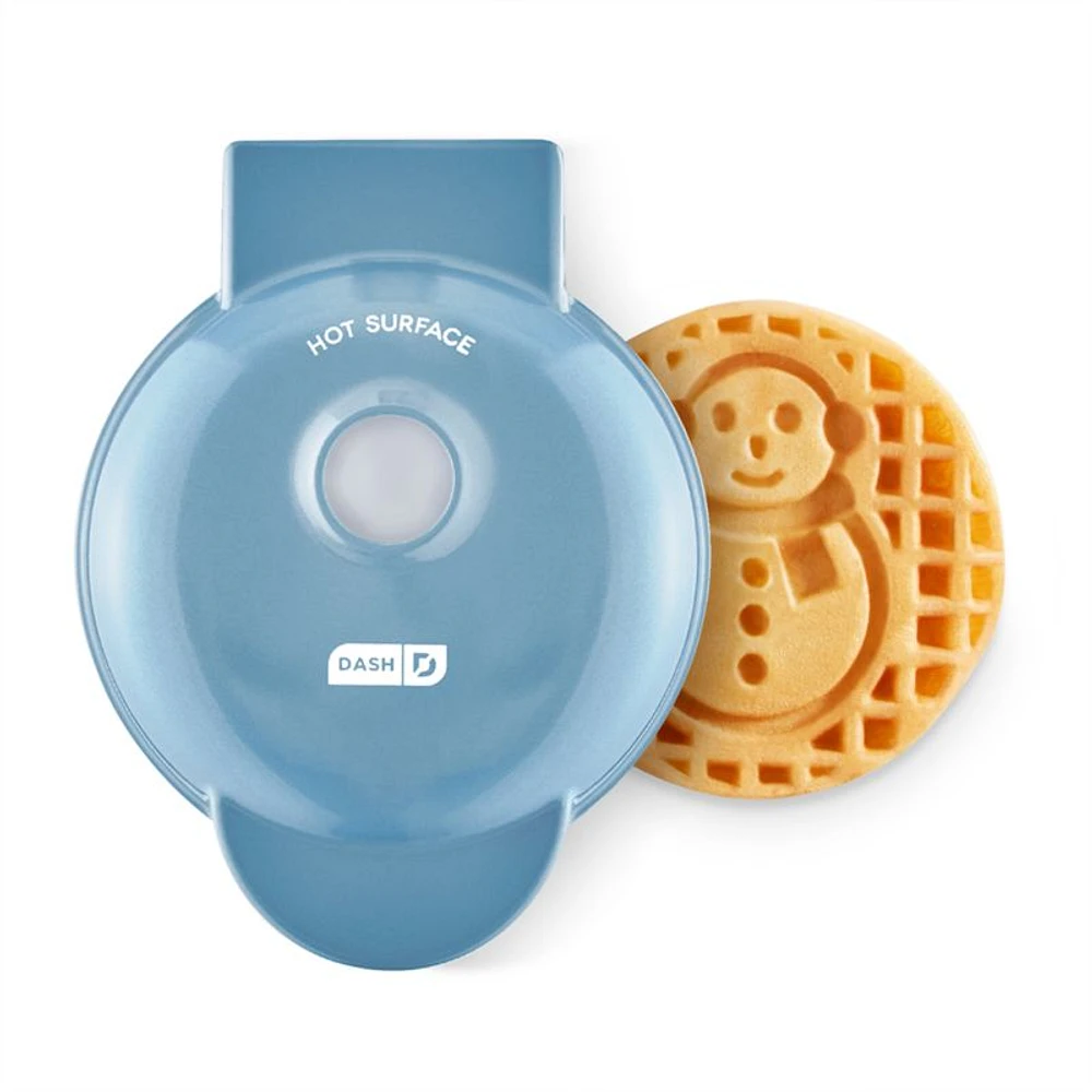 Dash ® Snowman Mini Waffle Maker with Ceramic Non-Stick Plates