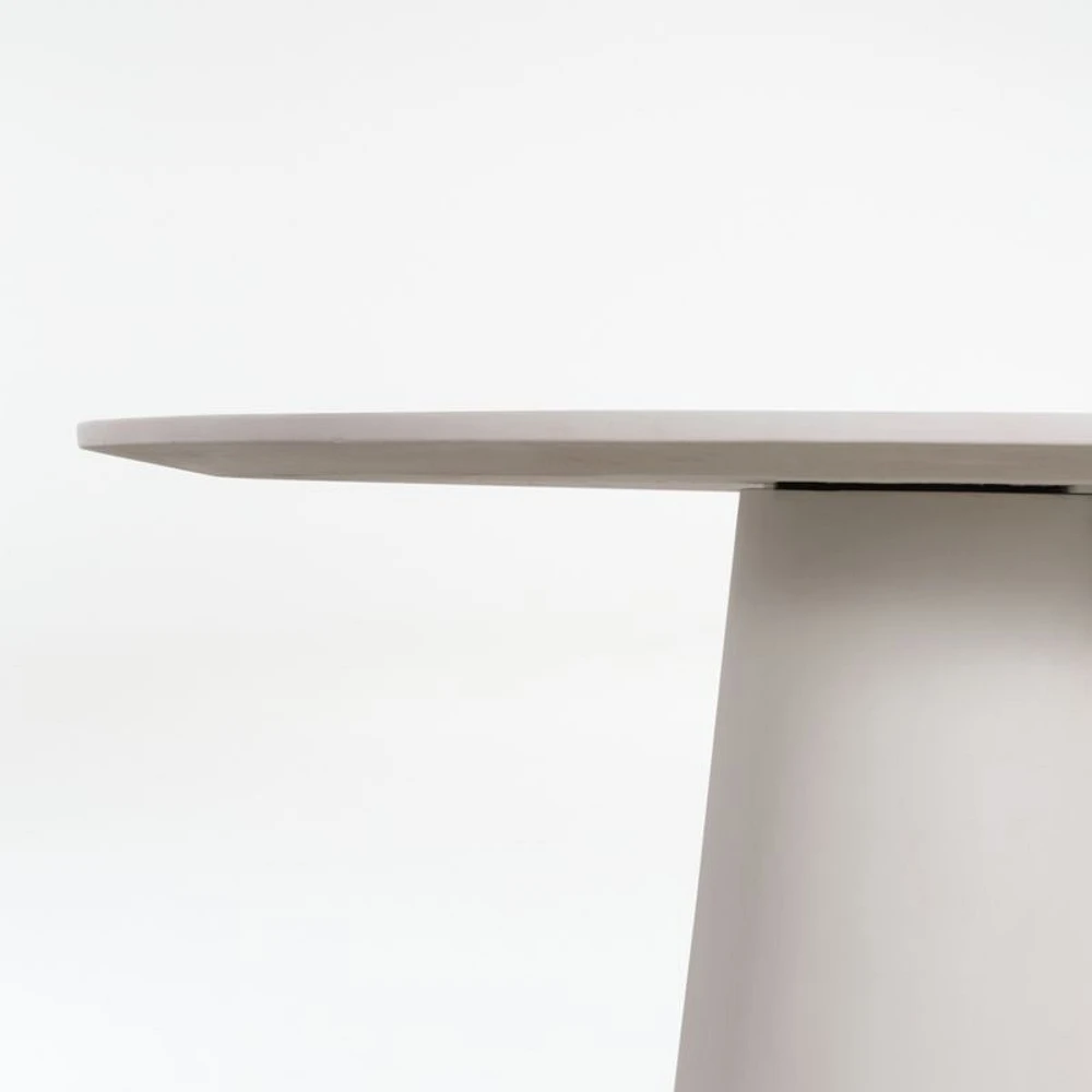 Davenport 60" Round White Dining Table