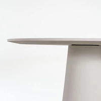 Davenport 60" Round White Dining Table