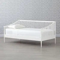 Hampshire Spindle White Wood Kids Daybed