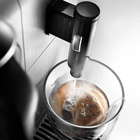 De'Longhi ® Nespresso ® Lattissima Pro Espresso Maker