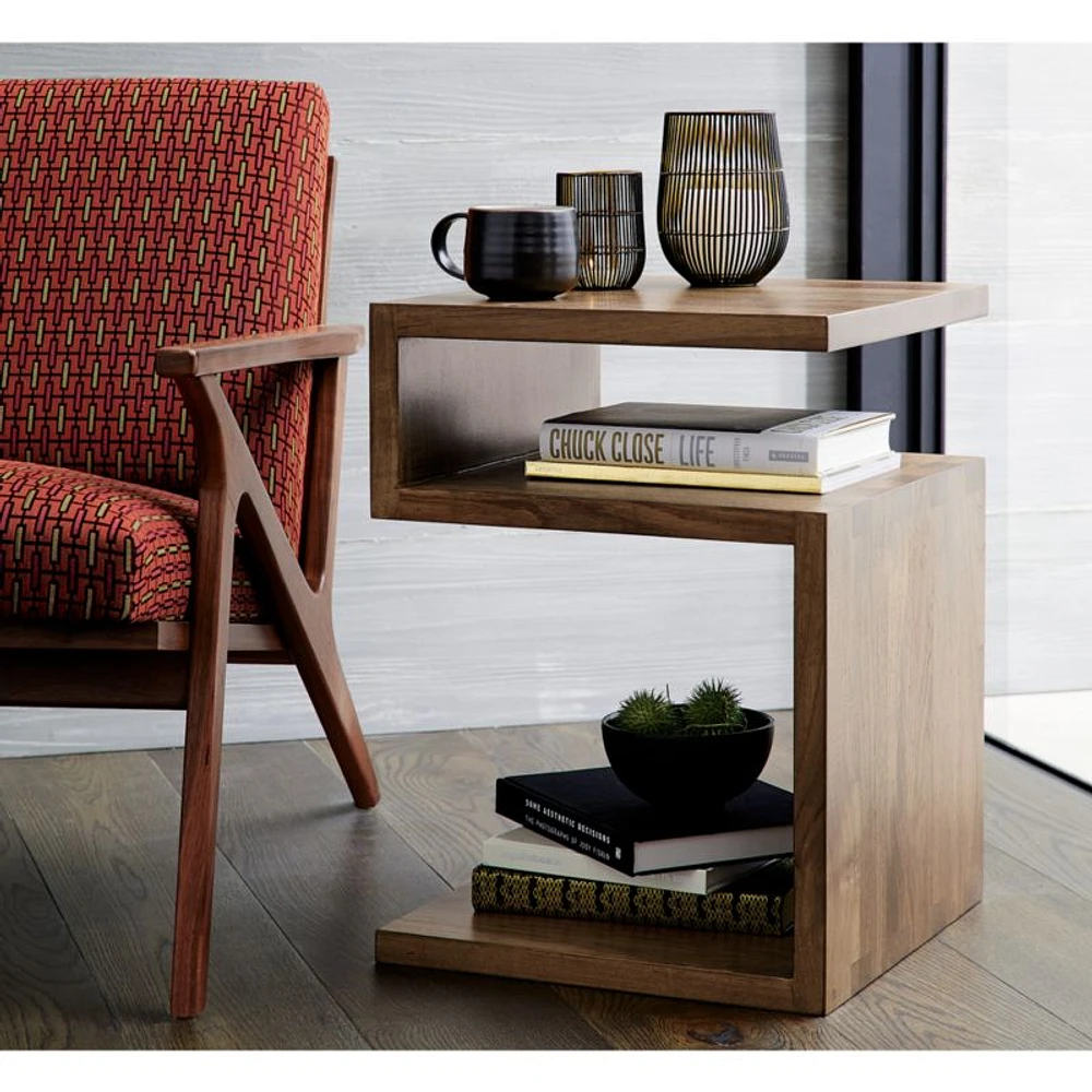 Entu Side Table