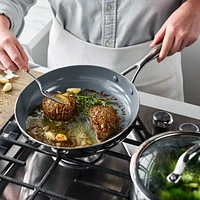 GreenPan ™ Valencia Pro Stainless Steel  8" and 10" Fry Pan Set