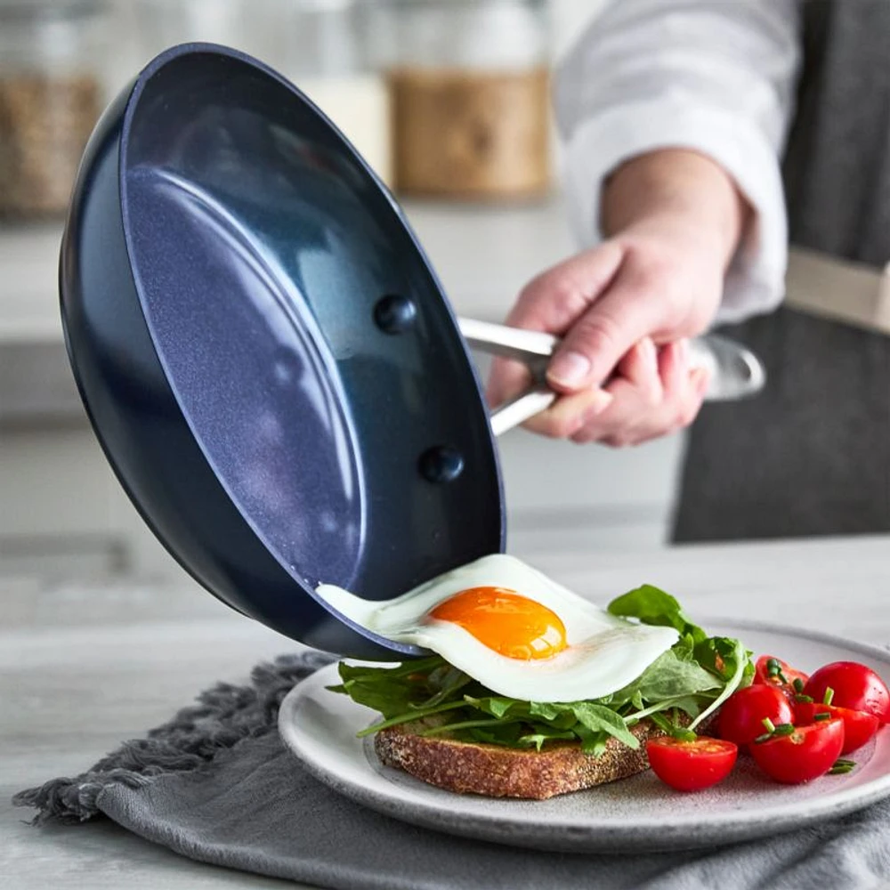 GreenPan ™ Valencia Pro Midnight Blue 2-Piece 10" and 12" Ceramic Non-Stick Frying Pan Set