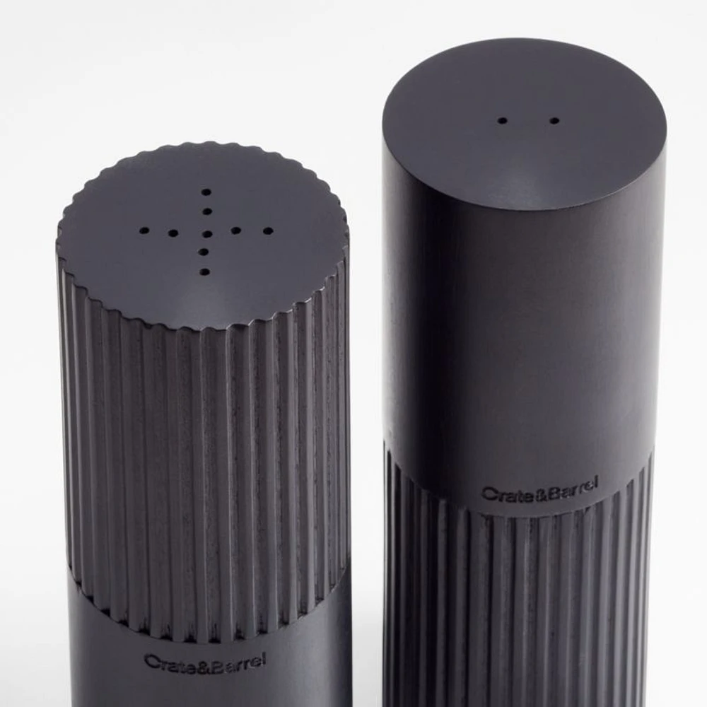 Hanno Black Fluted Ebonized Wooden Salt Shaker
