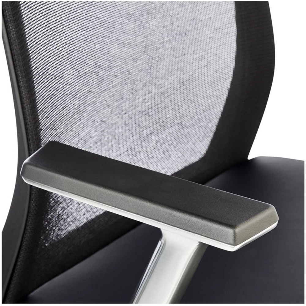 Haworth® Very® Mesh Back Desk Chair
