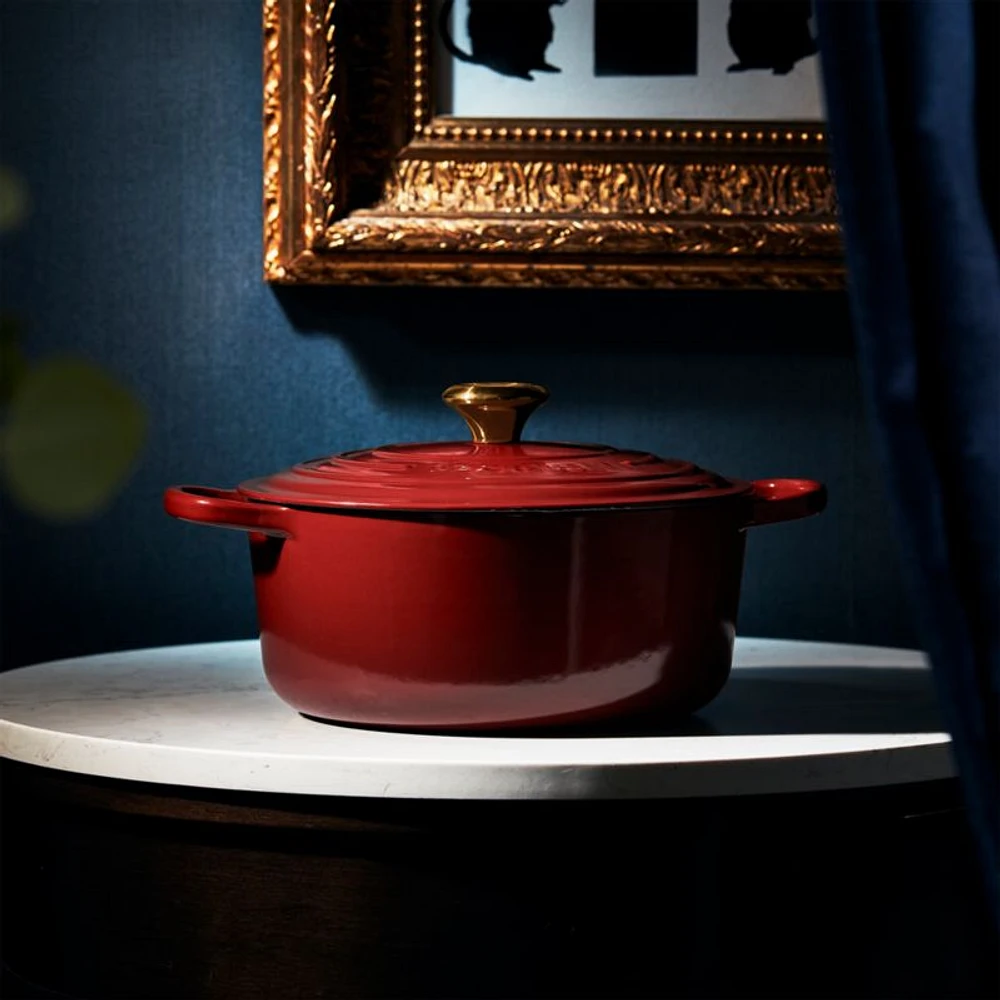 Le Creuset ® Classic 6.7-Liter/7.25-Quart Rhône Enameled Cast Iron Dutch Oven