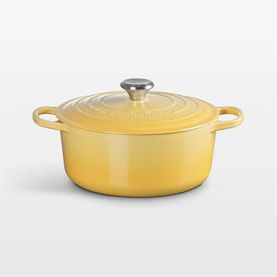 Le Creuset ® Signature 5.3L/5.5-Qt. Camomille Enameled Cast Iron Round Dutch Oven