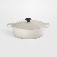 Le Creuset ® Meringue 6.4-L/6.75-Qt. Round Wide Dutch Oven