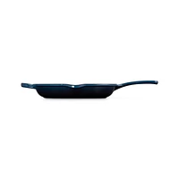 Le Creuset ® Signature 26 cm/10.25" Nuit Enameled Cast Iron Skillet