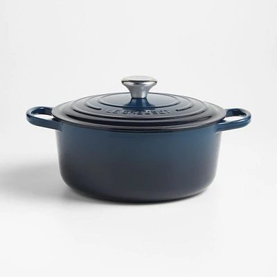 Le Creuset ® Signature 5.3L/5.5-Qt. Nuit Enameled Cast Iron Round Dutch Oven