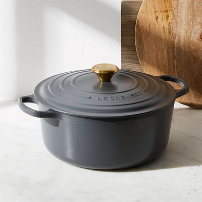 Le Creuset ® Signature 7.25-Qt. Graphite Grey Enameled Cast Iron Dutch Oven