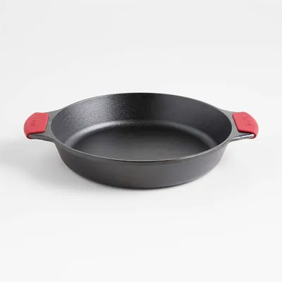 Lodge ® 10.25" Baker's Skillet with Silicone Grip