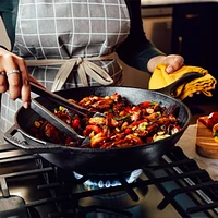 Lodge ® Chef's Collection 12.5" Wok