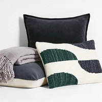 Styles 70"x55" Alloy Throw Blanket