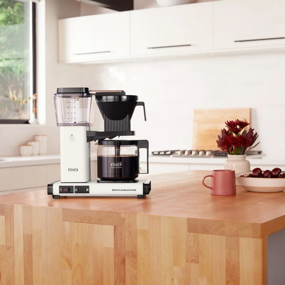 Moccamaster KBGV Select 10-Cup Glass Brewer Matte White Coffee Maker