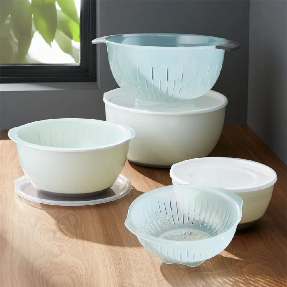 OXO ® 9-Piece Nesting Bowls, Colanders and Lids Set