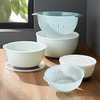 OXO ® 9-Piece Nesting Bowls, Colanders and Lids Set