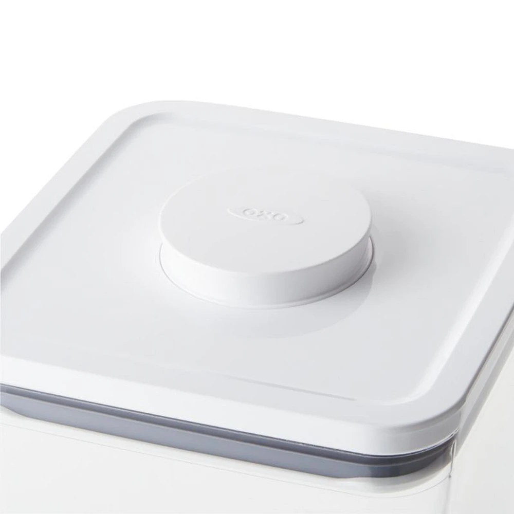 OXO ® POP -Qt. Square Airtight Food Storage Container