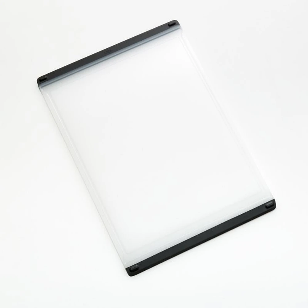 OXO ® Good Grips Cutting Board