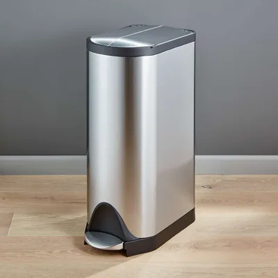 simplehuman ® 30-Liter/8-Gallon Stainless Steel Butterfly Step Trash Can