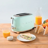 Smeg Pastel Green 2-Slice Toaster