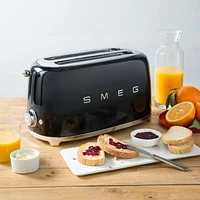 SMEG Black 2-Slice Toaster