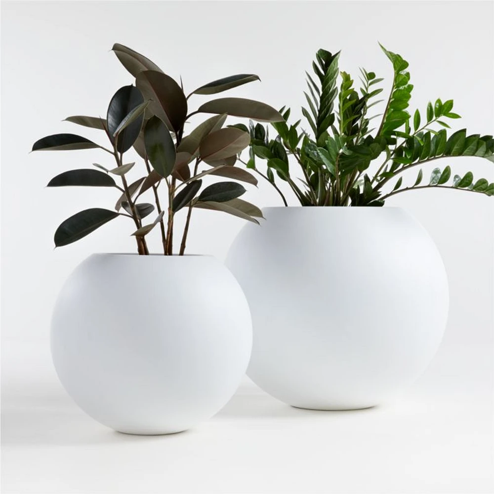 Sphere Large White Indoor/Outdoor Planter 26"