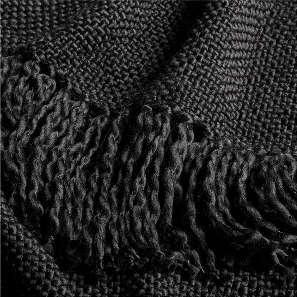 Styles 70"x55" Black Throw Blanket