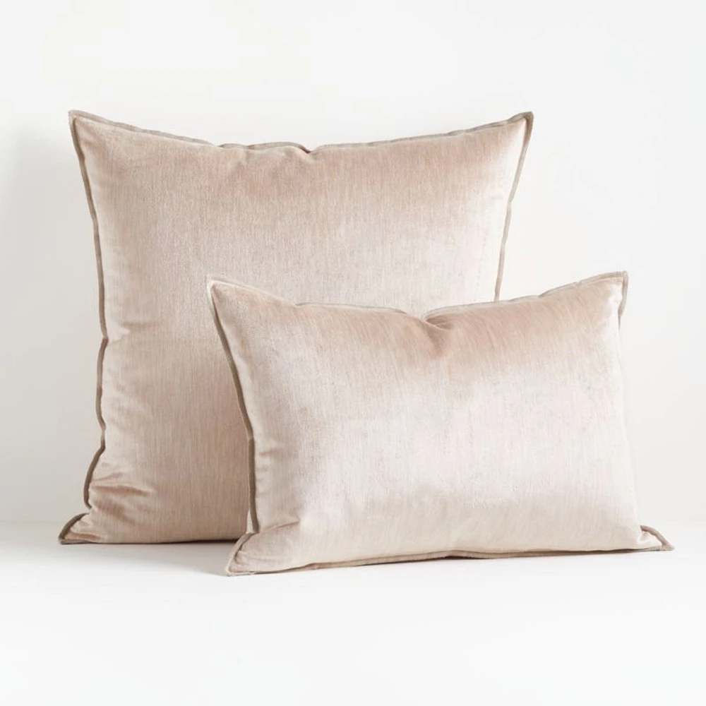 Styria Amber 22"x15" Throw Pillow with Down-Alternative Insert