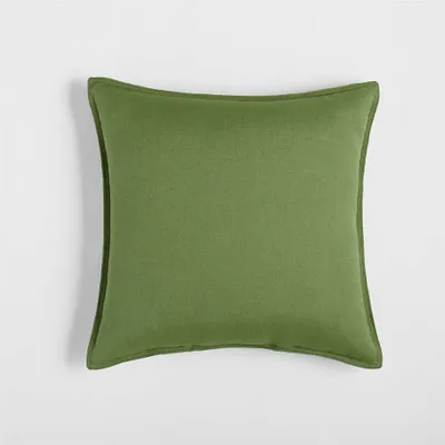 Sunbrella ® Spectrum Cilantro Green 20"x20" Outdoor Pillow