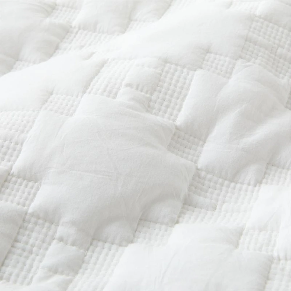 White Geometric Stitch Embroidered Cotton Baby Crib Quilt