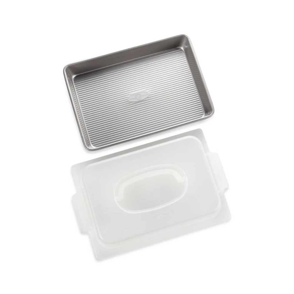 USA Pan Pro Line Non-Stick Rectangular Cake Pan with Lid