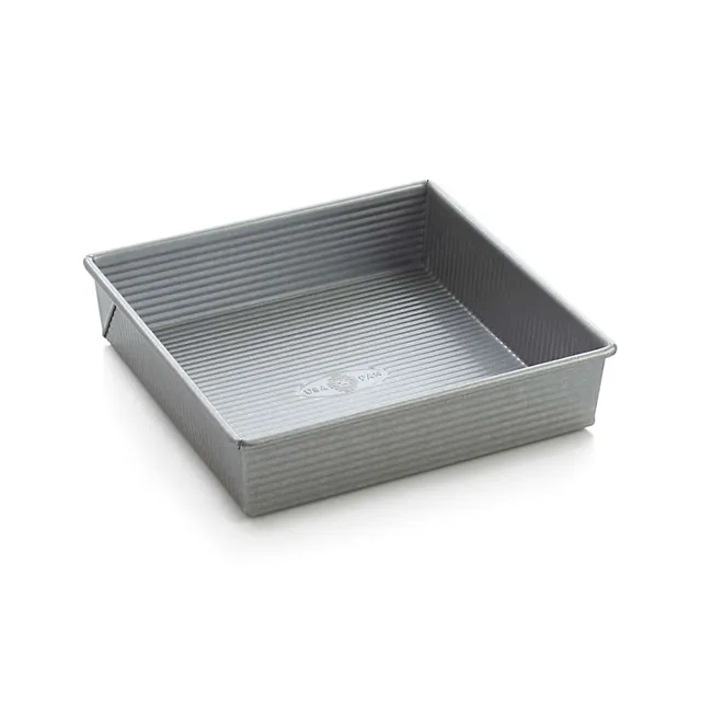 Williams Sonoma Goldtouch® Pro Nonstick Rectangular Cake Pan