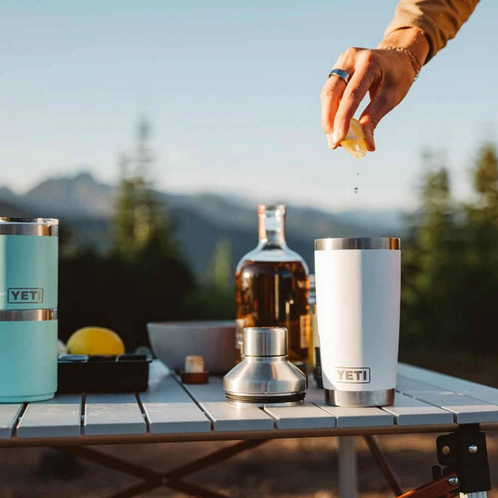 YETI Rambler 20-Oz. Tumbler with MagSlider Lid