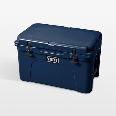 YETI Tundra Hard Cooler Navy