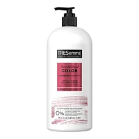 TRESemme Colour Revitalize Conditioner - 1.15L