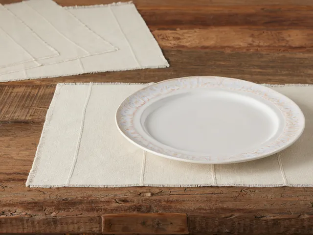 Linen Placemats (Set of 4) – Arhaus