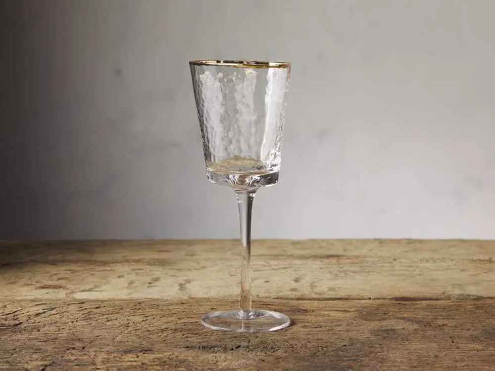 Shop Aperitivo Triangular Wine Glass