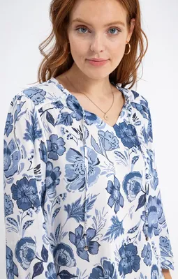 Blouse imprimée col V avec froufrou