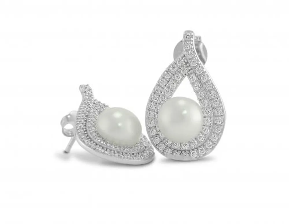 Sterling Silver Freshwater Pearl Earrings