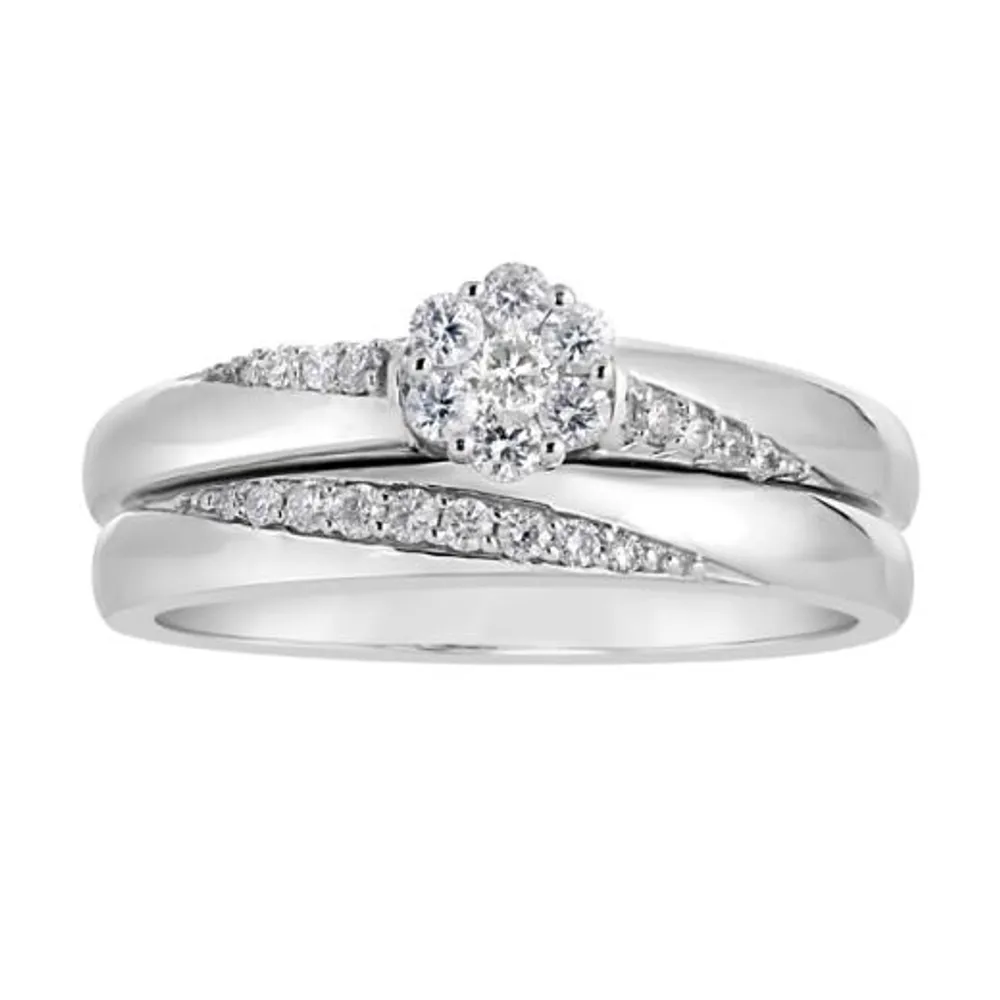 10K White Gold 0.25CTW Diamond Bridal Set