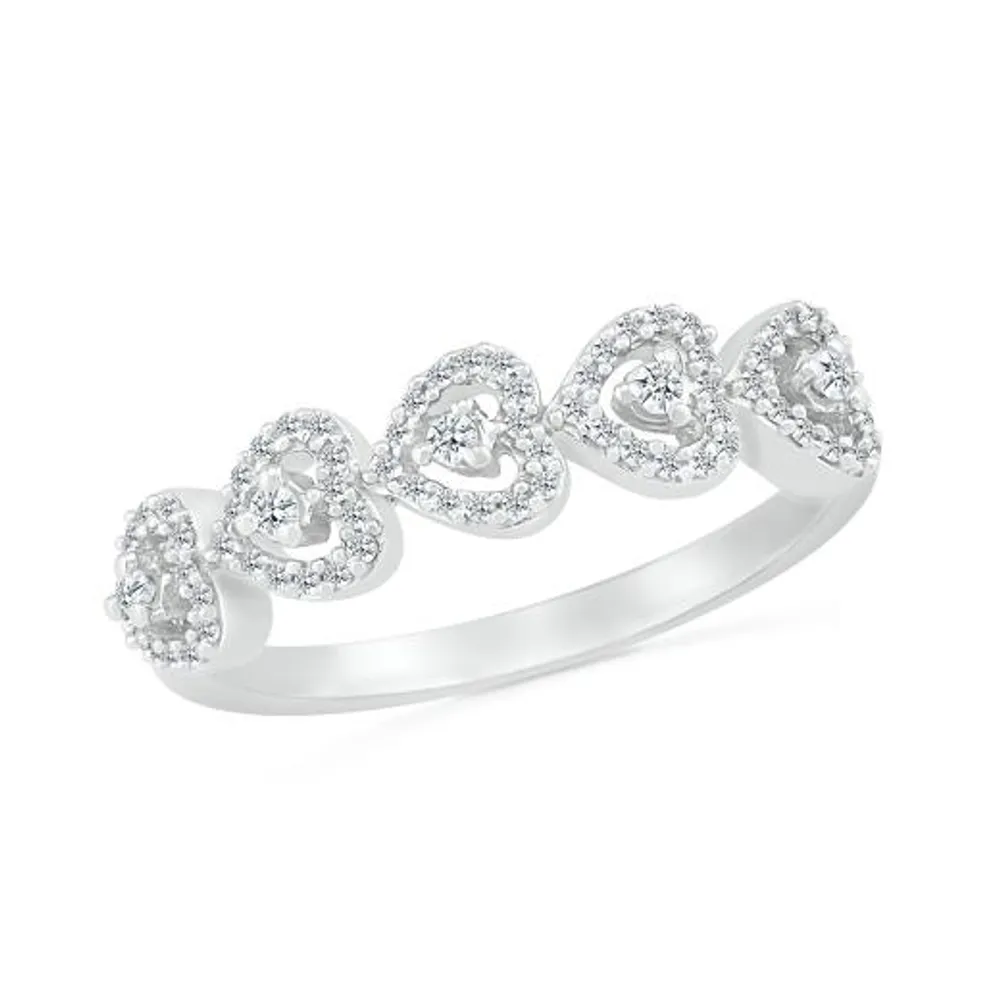 10K White Gold 0.23CTW Diamond Heart Band