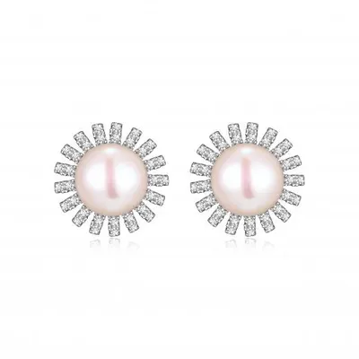 Reign Diamondlite Pearl Studs