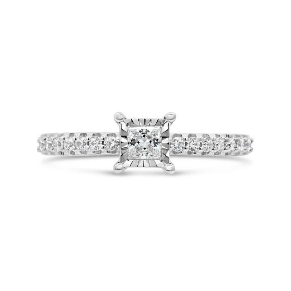 10K White Gold 0.50CTW Princess Cut Diamond Solitaire Ring with Accents