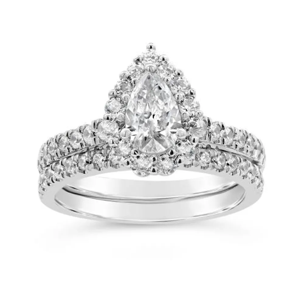 Bridal Set with 1.18 Carat TW of Diamonds in 14kt White Gold