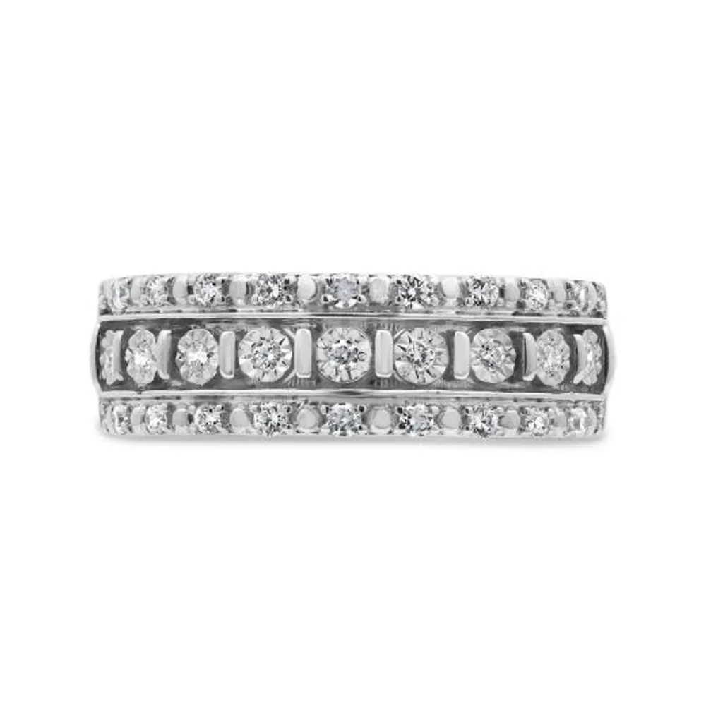 10K White Gold 0.25CTW Diamond Band