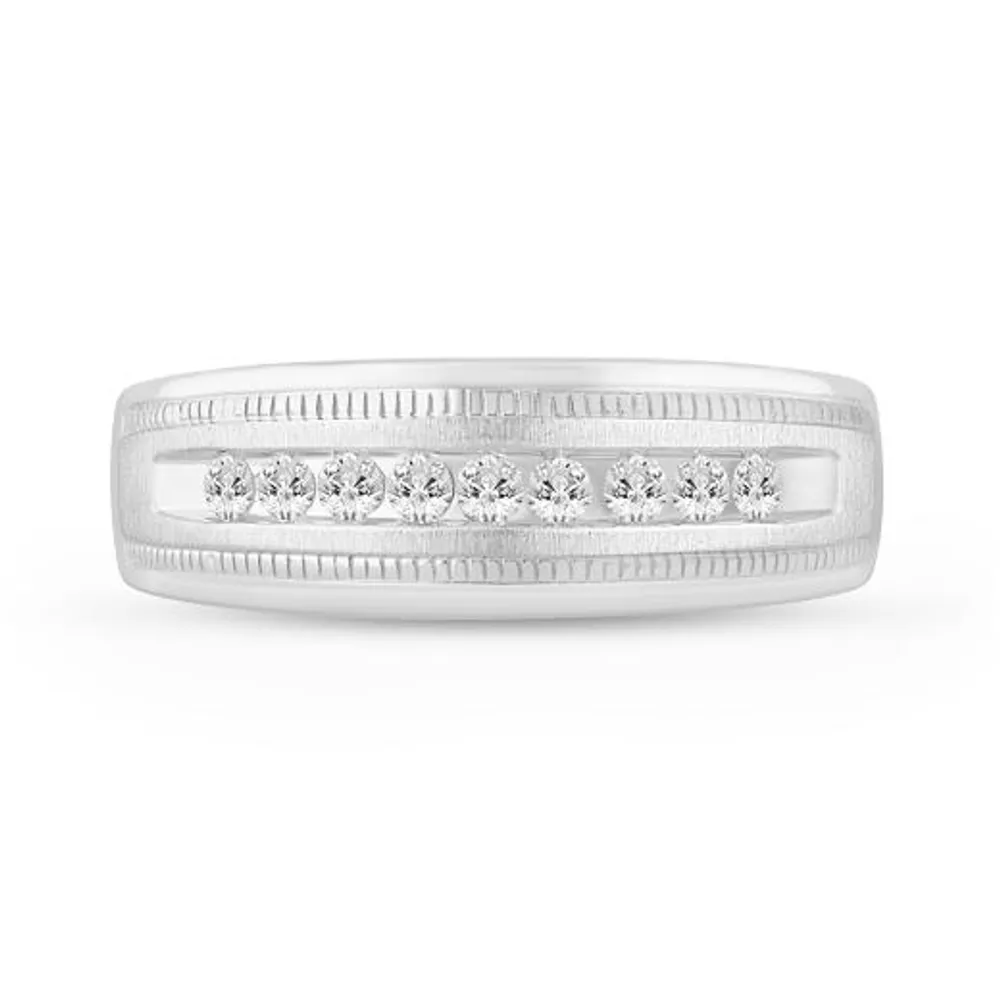 10K White Gold 0.25CTW Diamond Wedding Band