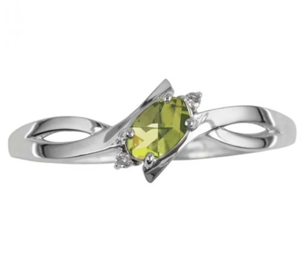 10K White Gold Peridot Diamond Ring